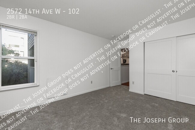 Building Photo - 2572 14th Ave W
