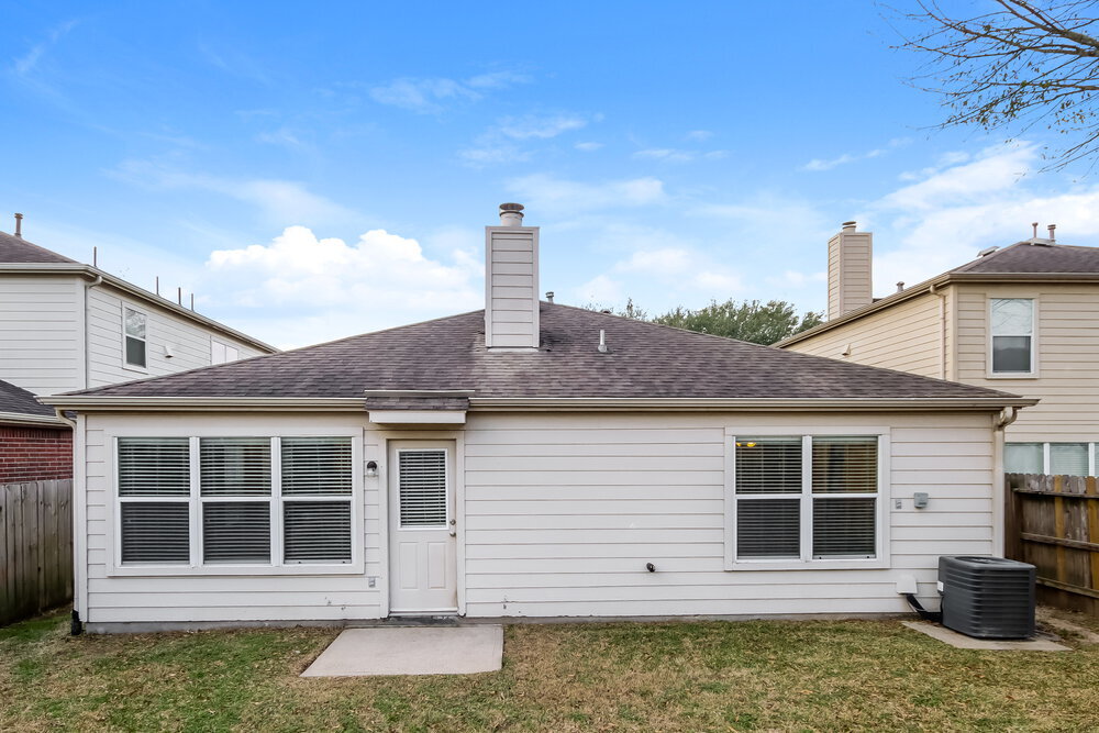 Building Photo - 18326 Atasca Wds Trce
