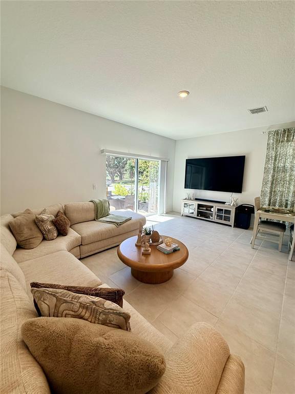 Building Photo - 1422 Anchor Bnd Wy