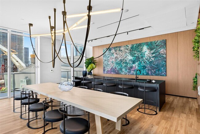 Building Photo - 1400 Biscayne Blvd