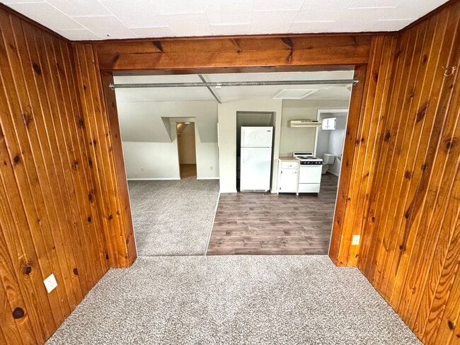 Building Photo - 316 N Sprigg St