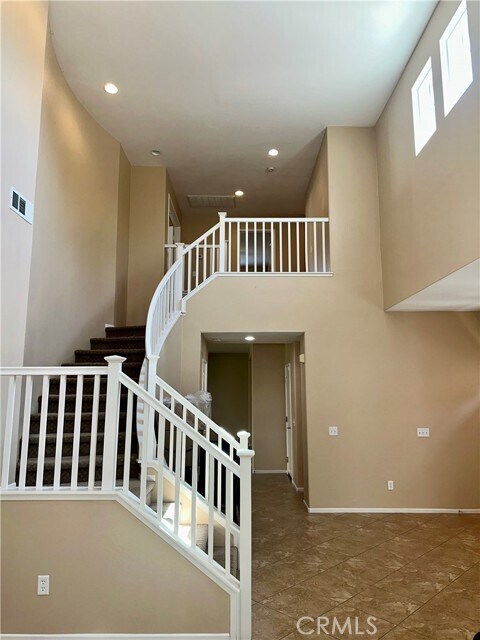 Building Photo - 35838 Banyan Rim Dr