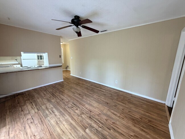 Building Photo - 3 Bedroom/2 Bath Home in Valdosta