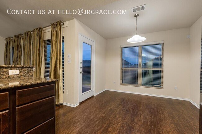 Building Photo - 4204 S Fork Ranch Rd