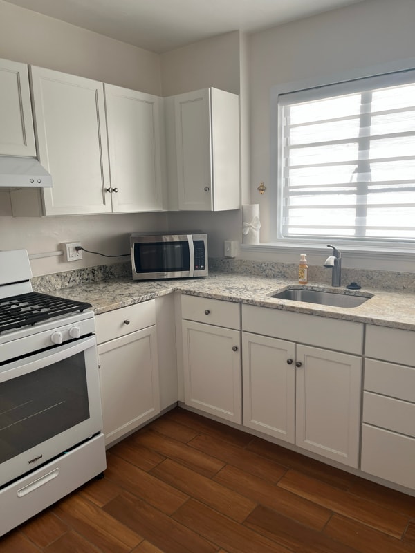 Building Photo - 3115 Martha Custis Dr