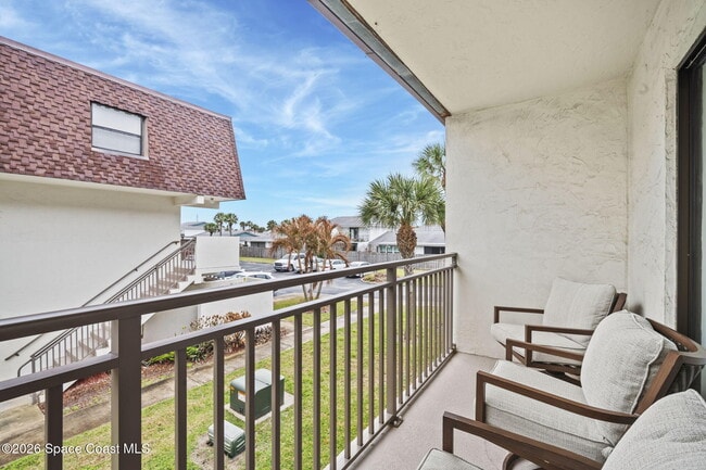 Building Photo - 180 Paradise Blvd