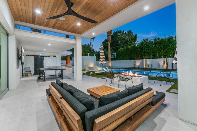 Building Photo - 72827 Bursera Way