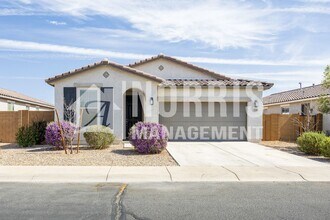 Building Photo - Beautiful Almost Brand New Home in Villago!