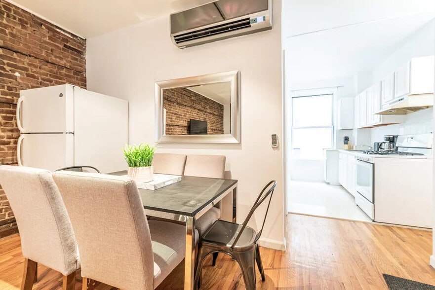 Building Photo - 451 9th Ave