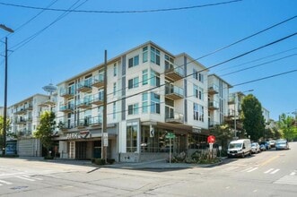 Building Photo - 1 bedroom in Seattle WA 98109