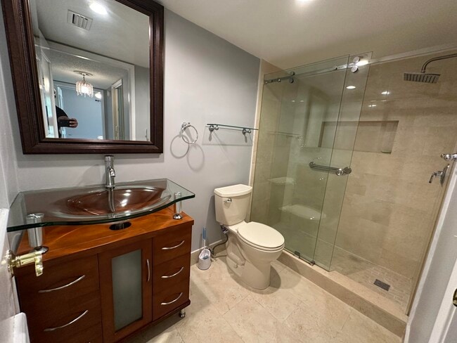 Building Photo - 14905 Wedgefield Dr