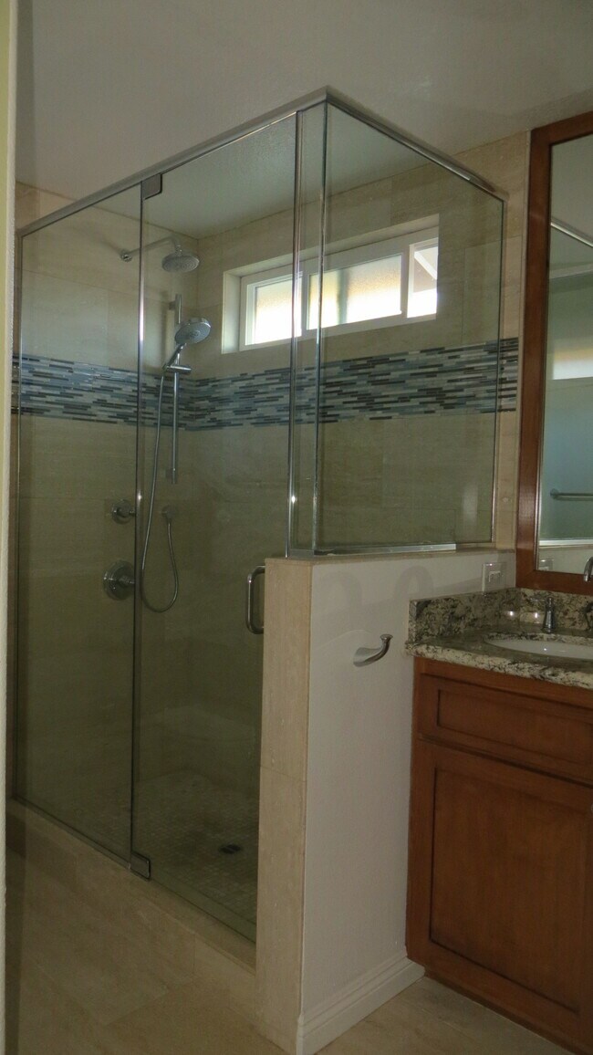 Building Photo - 30061 Whitecap