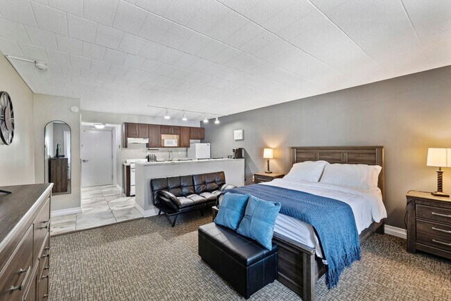 Building Photo - 30 U.S. 9W-ID1466760P