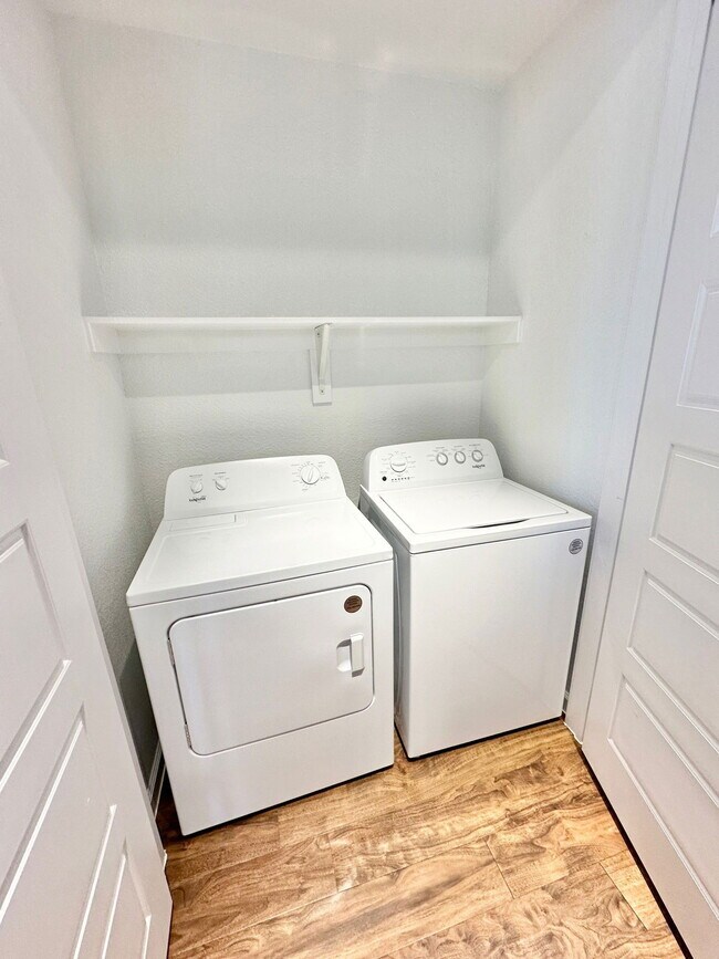 Building Photo - 26850 U.S. 380 Apt #155, Aubrey, TX 76227 - 1 BR 1 BA townhouse