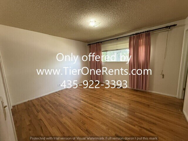 Building Photo - NO DEPOSIT option available for qualified renters