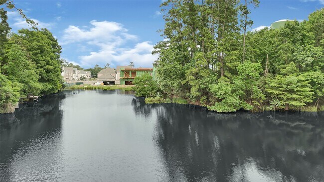 Building Photo - 1231 Country Ln