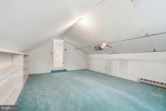 Building Photo - 1316 Heller Dr