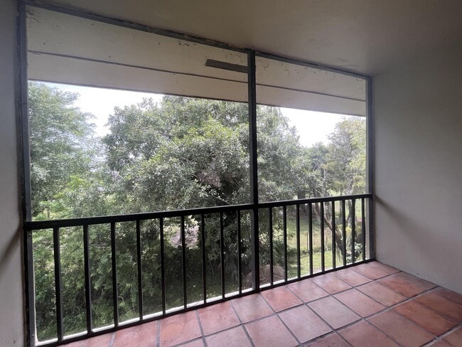 Building Photo - 7820 S Colony Cir