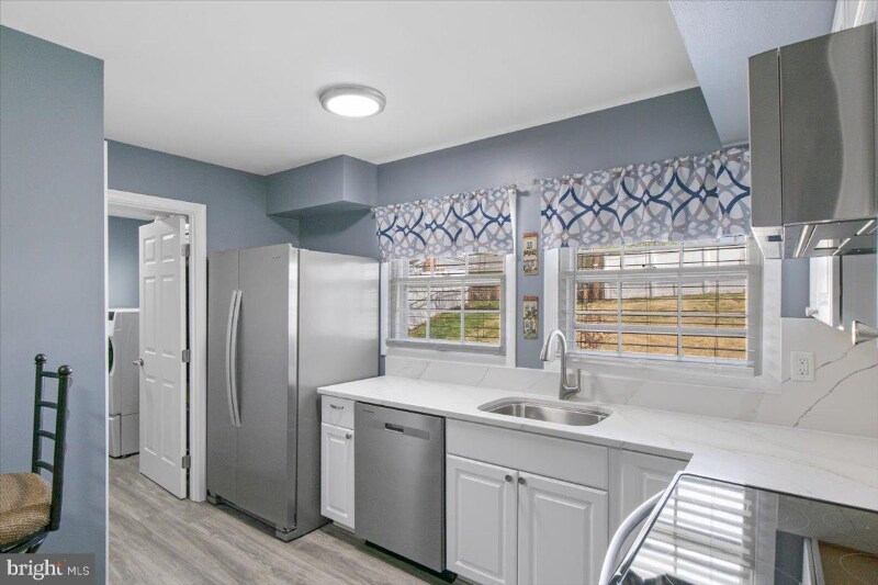 Building Photo - 1111 Parkington Ln