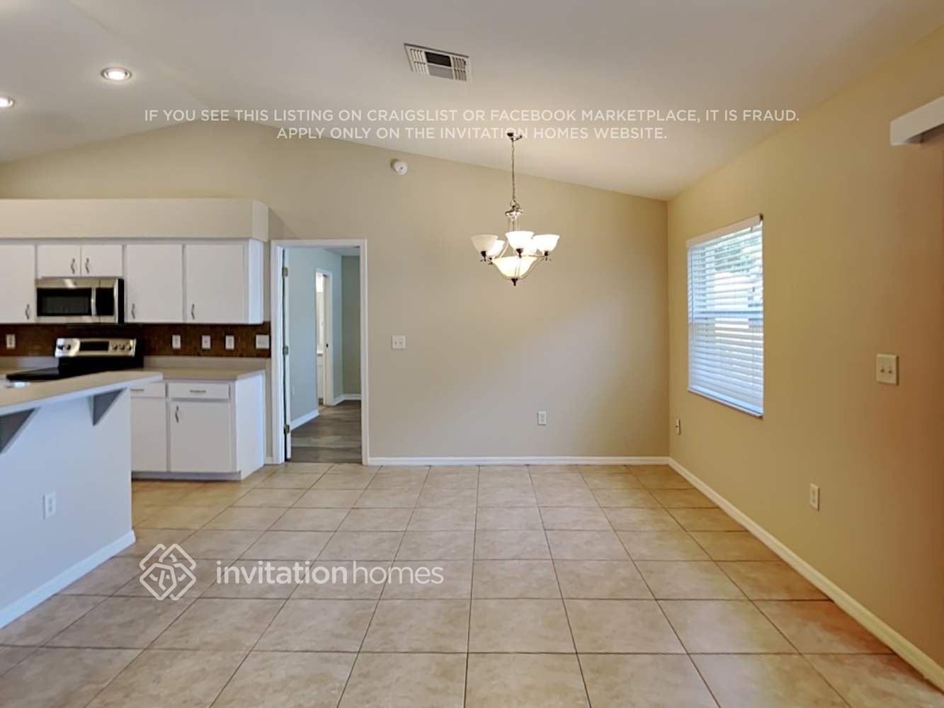 Building Photo - 8734 Pebblebrooke Way