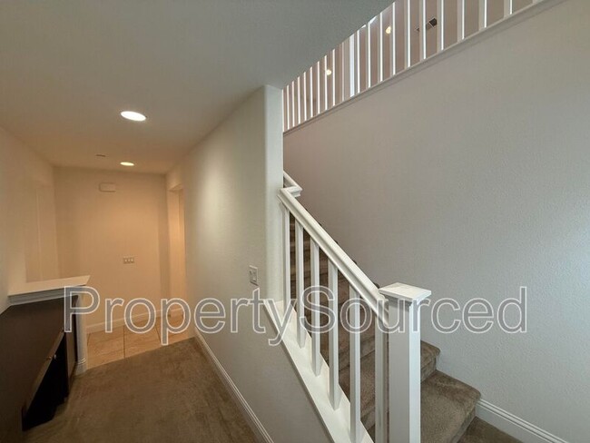 Building Photo - 656 Open Range Ave