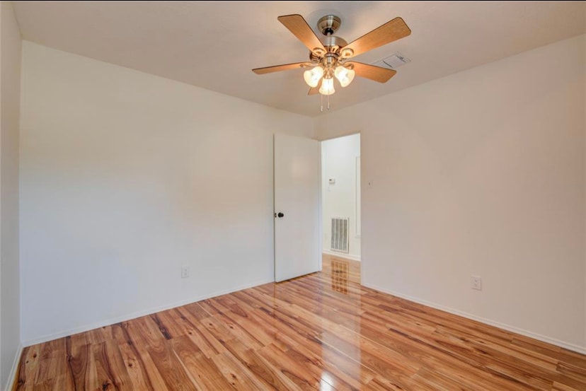 Building Photo - 15811 Boonridge Rd