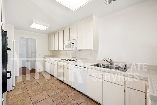 Building Photo - 10299 Octavia Way