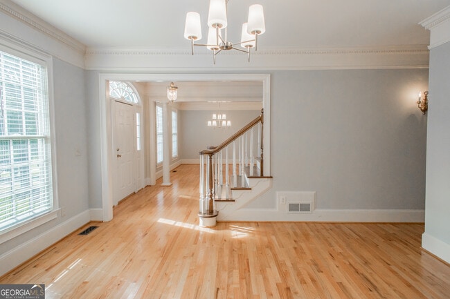 Building Photo - 540 Birkdale Dr