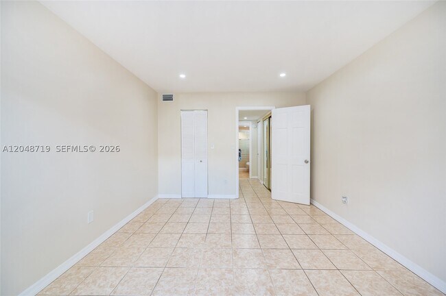Building Photo - 7705 SW 86th St
