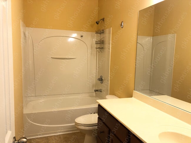 Building Photo - 6002 Cobblestone Creek Trail