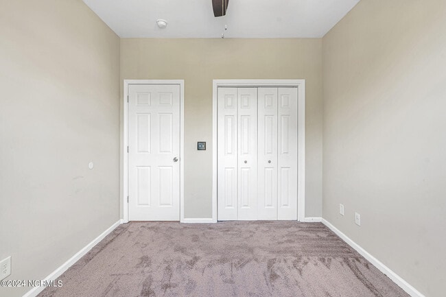 Building Photo - 310 Cedar Island Trail