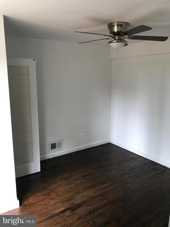 Building Photo - 408 Villanova Rd