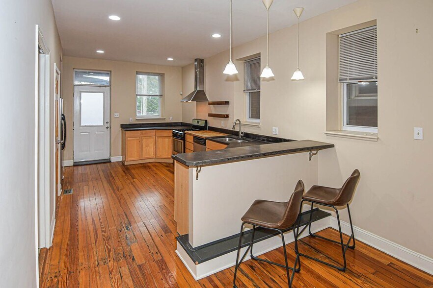 Building Photo - 2602 Minnesota Ave