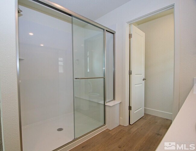 Building Photo - 7885 Taconite Dr
