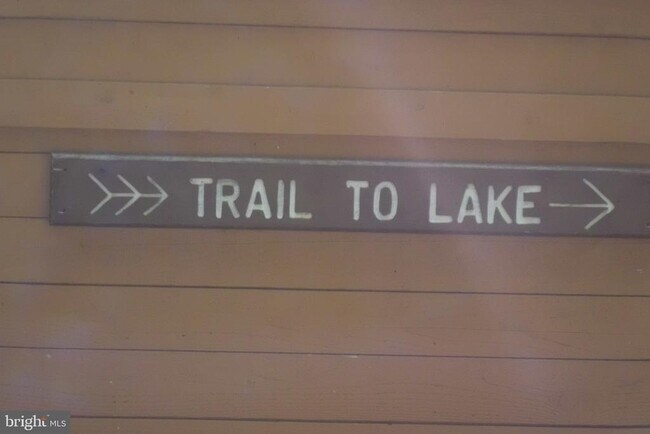 Building Photo - 3808 Delano St