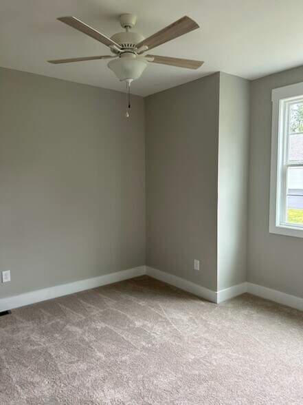 One of the spacious bedrooms - 100 Storytown Vlg