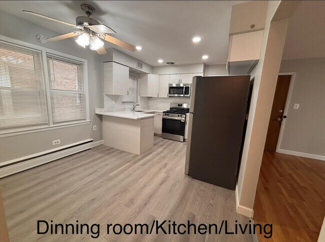 Building Photo - 2506 N 72nd Ct