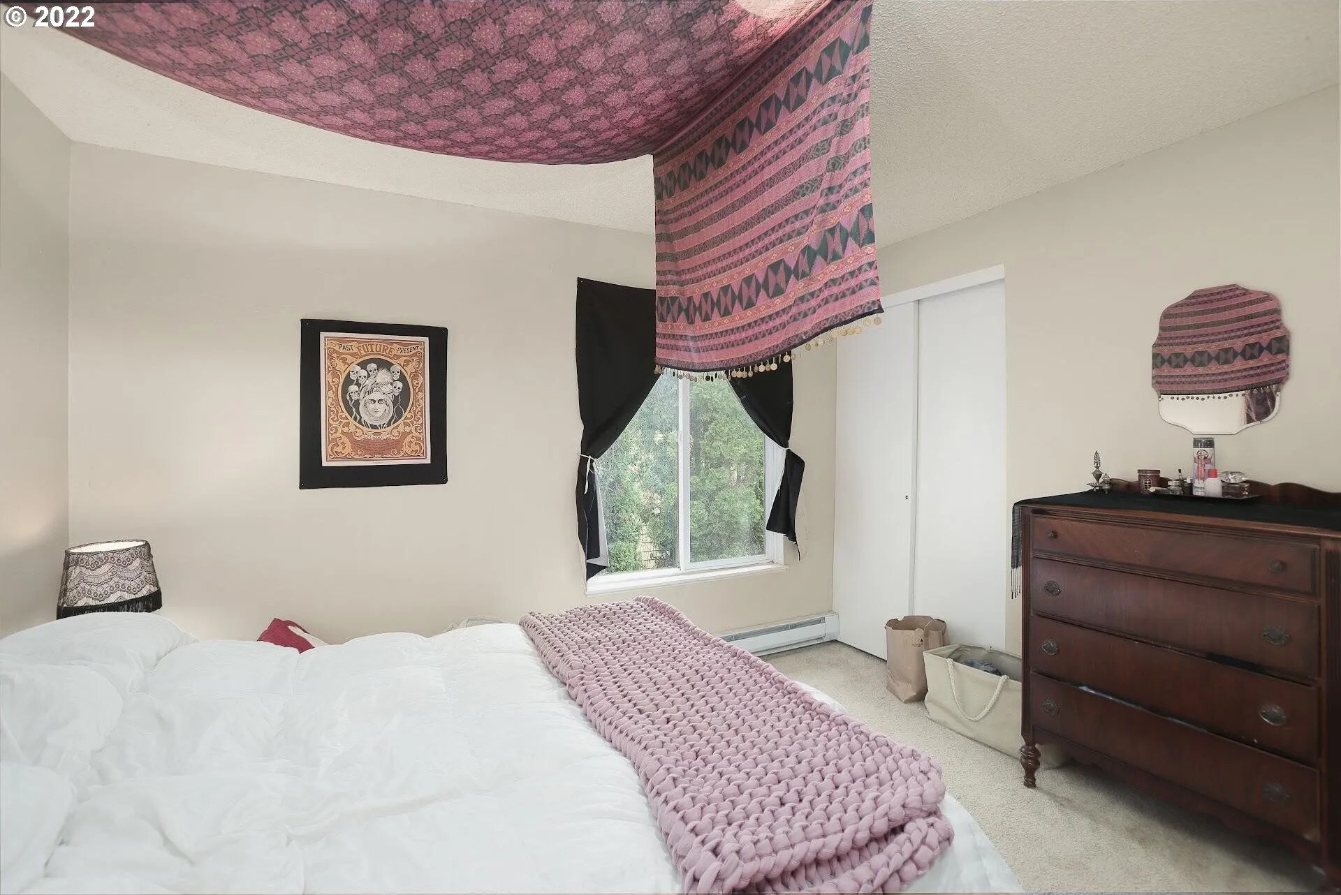 Building Photo - 4167 SE Cesar E Chavez Blvd