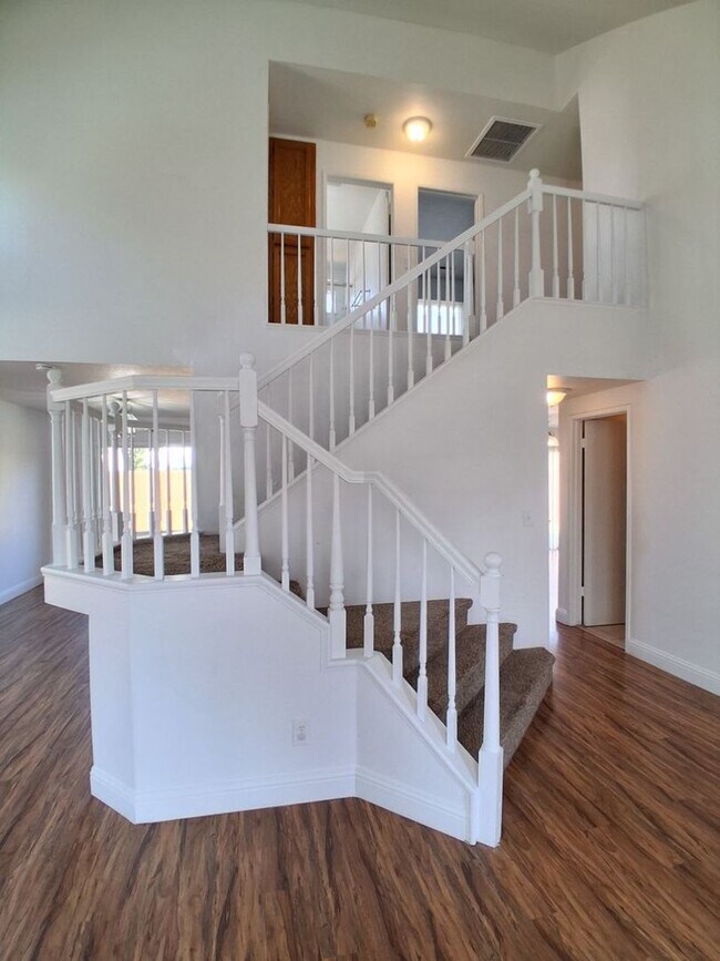 Building Photo - 277 W El Paso Ave
