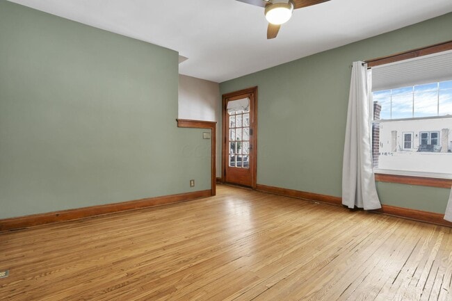 Building Photo - 47 W Weber Rd