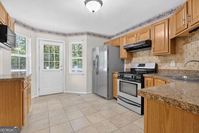 Building Photo - 72 Victorian Cir