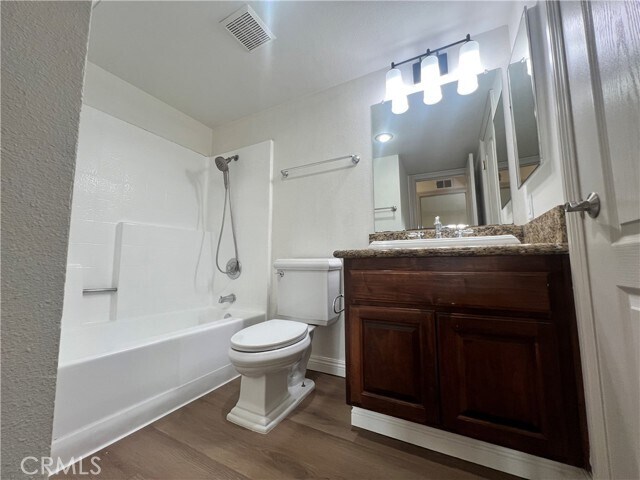 Building Photo - 3535 Banbury Dr