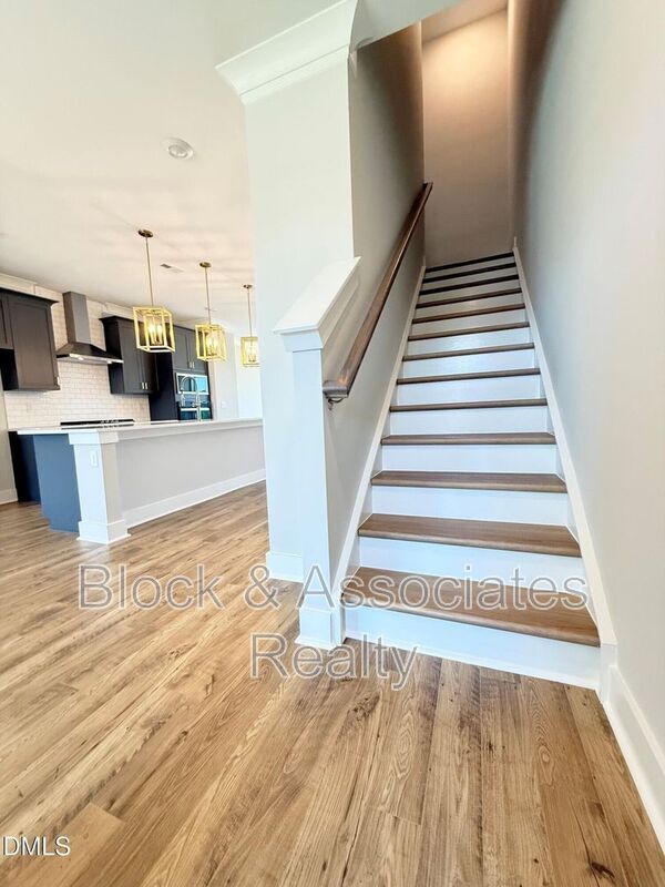 Building Photo - 776 Ballyneal Aly