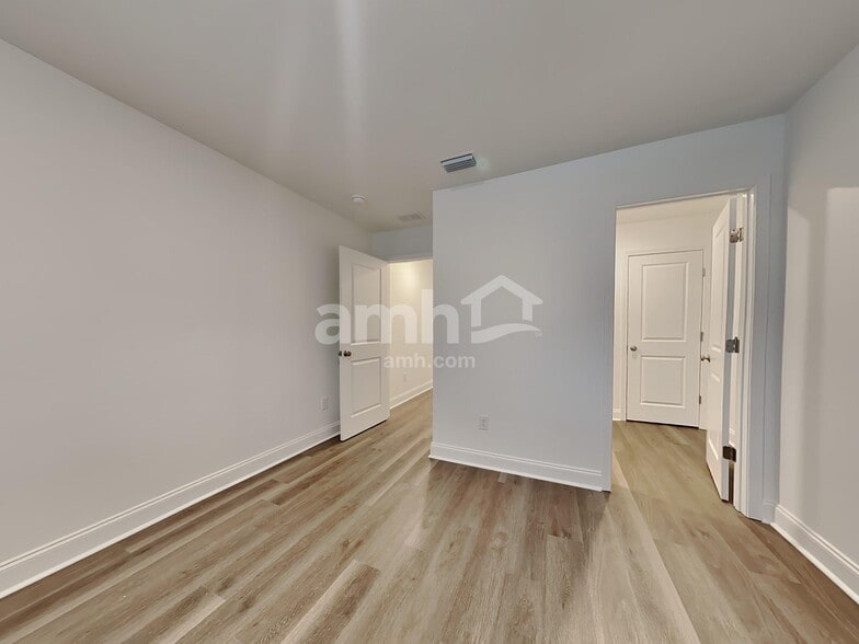 Building Photo - 168 Portside Pk Dr