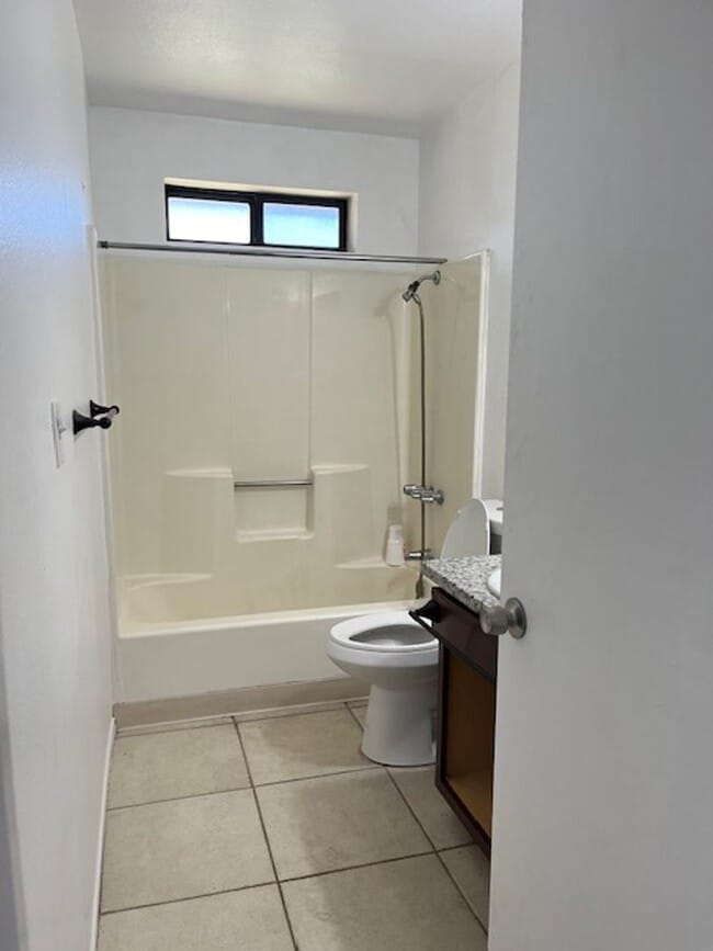 Building Photo - 21440 Santa Barbara Dr