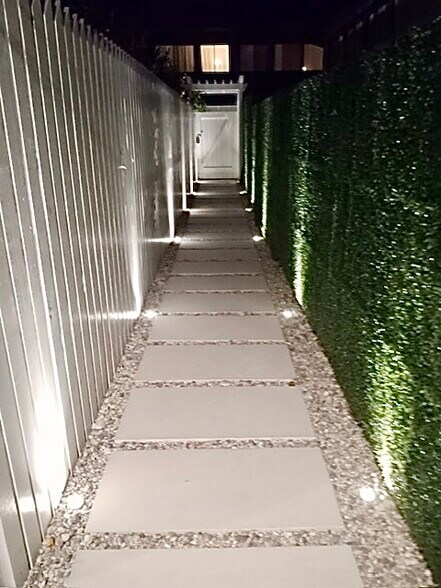 Building Photo - 23 29th Ave