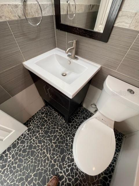 Building Photo - 1301 S Howard Ave