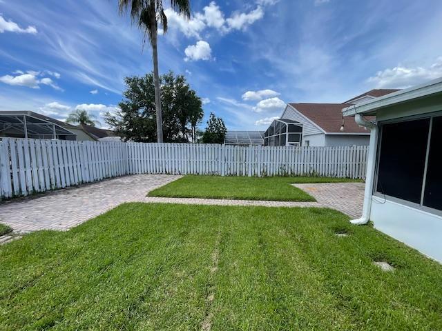 Building Photo - 13932 Huntwick Dr