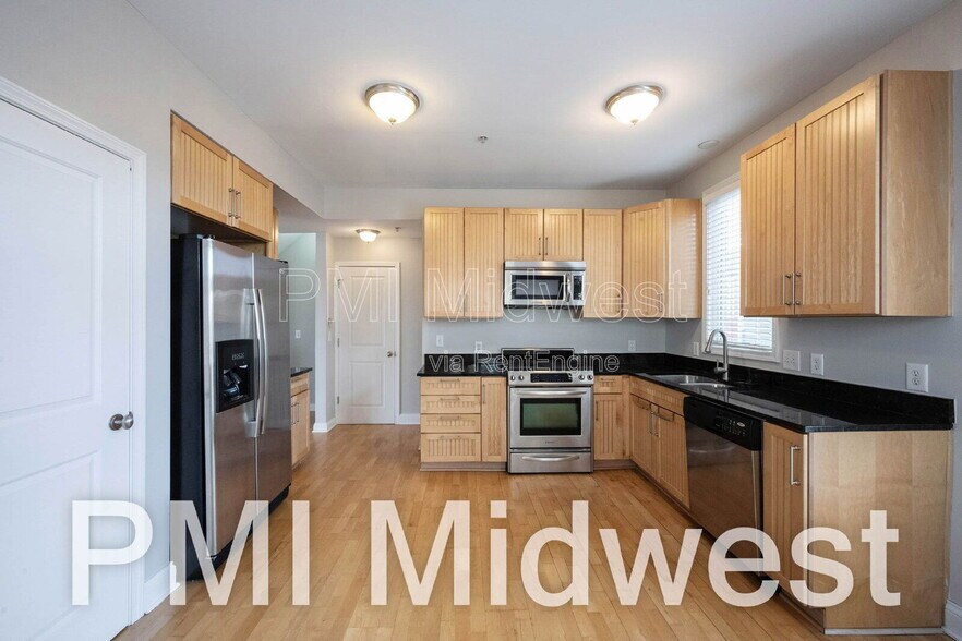 Building Photo - 515 E New York St