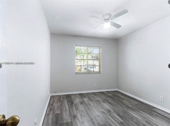 Building Photo - 1213 SW 46th Way